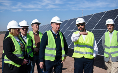 El gobernador y Secheep recorrieron el Parque Solar de Pampa del Infierno