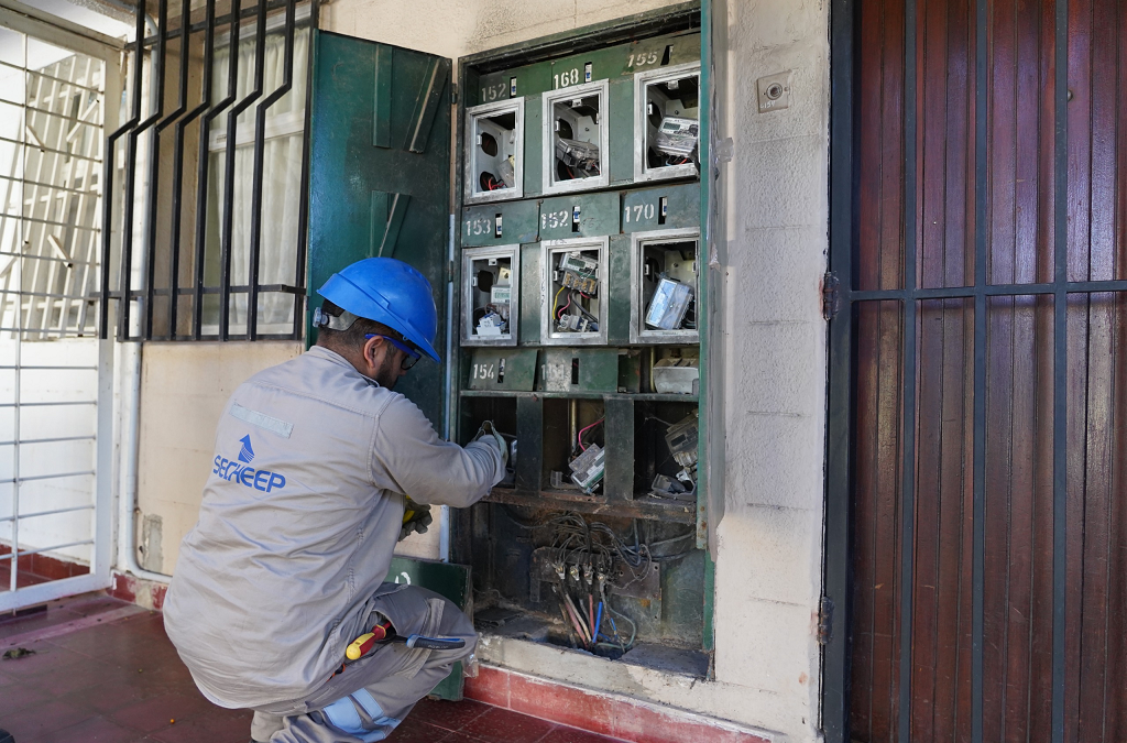 Lucha al fraude eléctrico: Secheep regularizó 3500 suministros domiciliarios