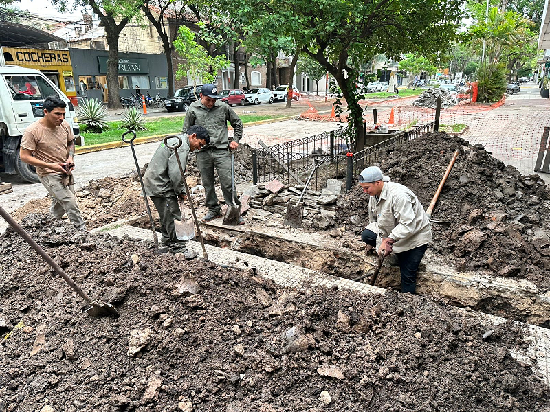 Reemplazo de una línea subterránea en el centro de Resistencia